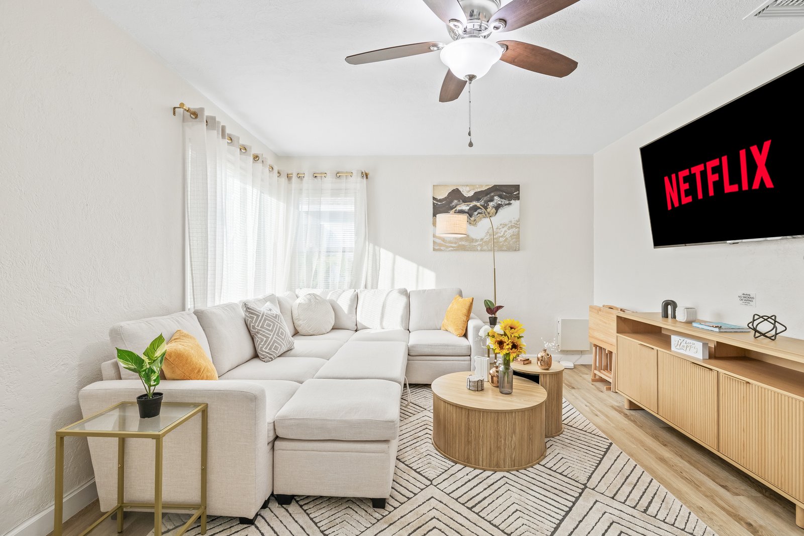 Living room at Citrus Grove Retreat